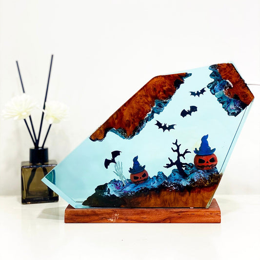 Handmade Halloween Lights, Pumpkins and Bats in the night, Resin wood night lights, Happy Halloween, Christmas Gifts, Children's Gifts